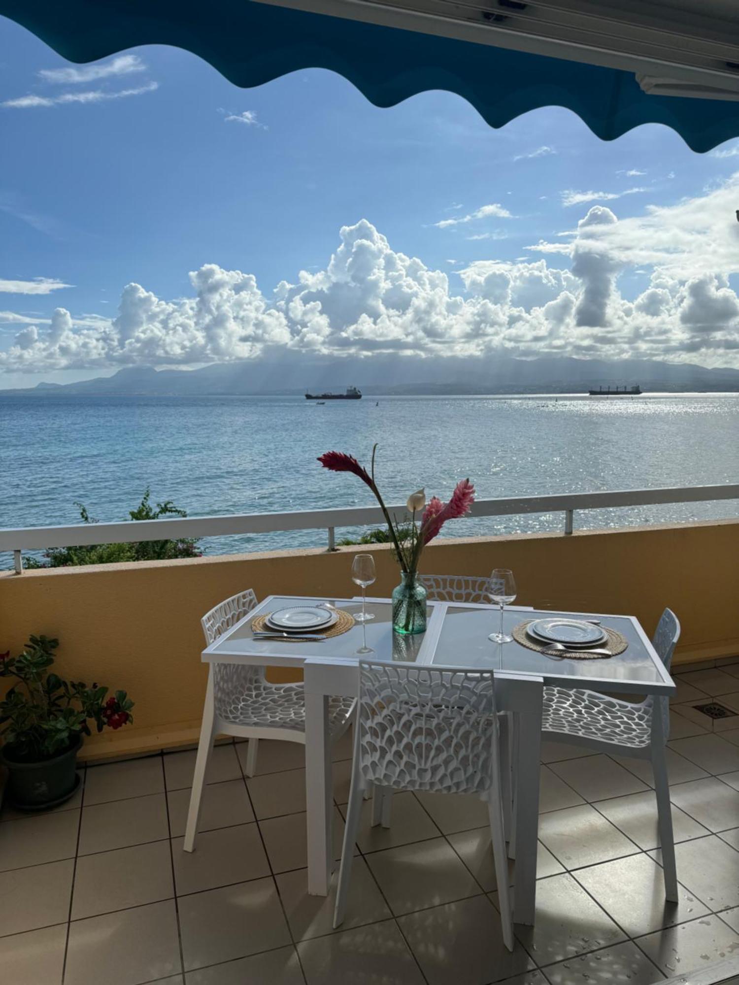 Appartement La Perle Fleur d'Epée à Le Gosier  Extérieur photo